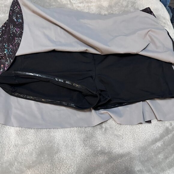 Athleta Match Point Skort XL (Sold out online!) - Picture 4 of 10